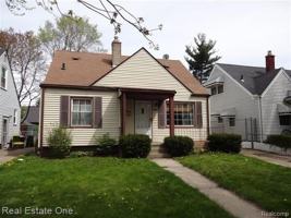 featured image of 2027 Brockton Ave