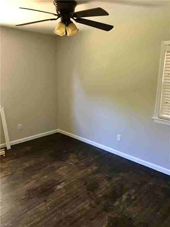 725 Harpersville Rd - Photo 7 of 10