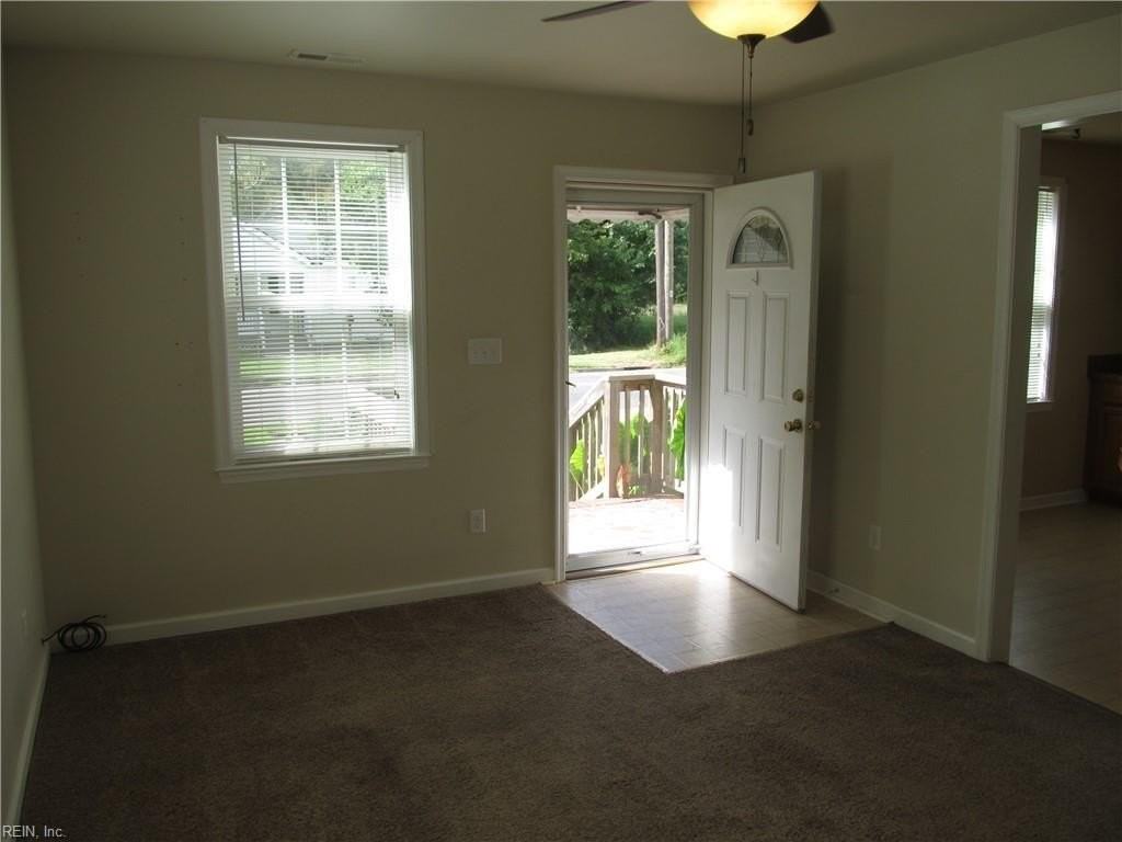 2750 Greenwood Dr - Photo 5 of 24