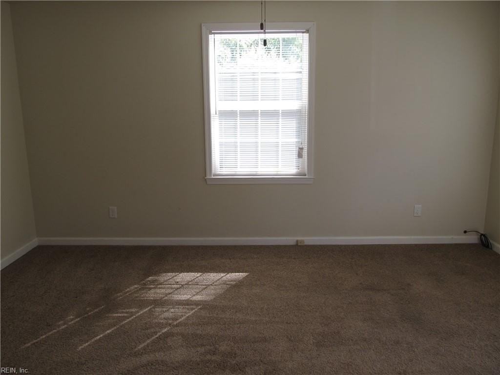 2750 Greenwood Dr - Photo 6 of 24