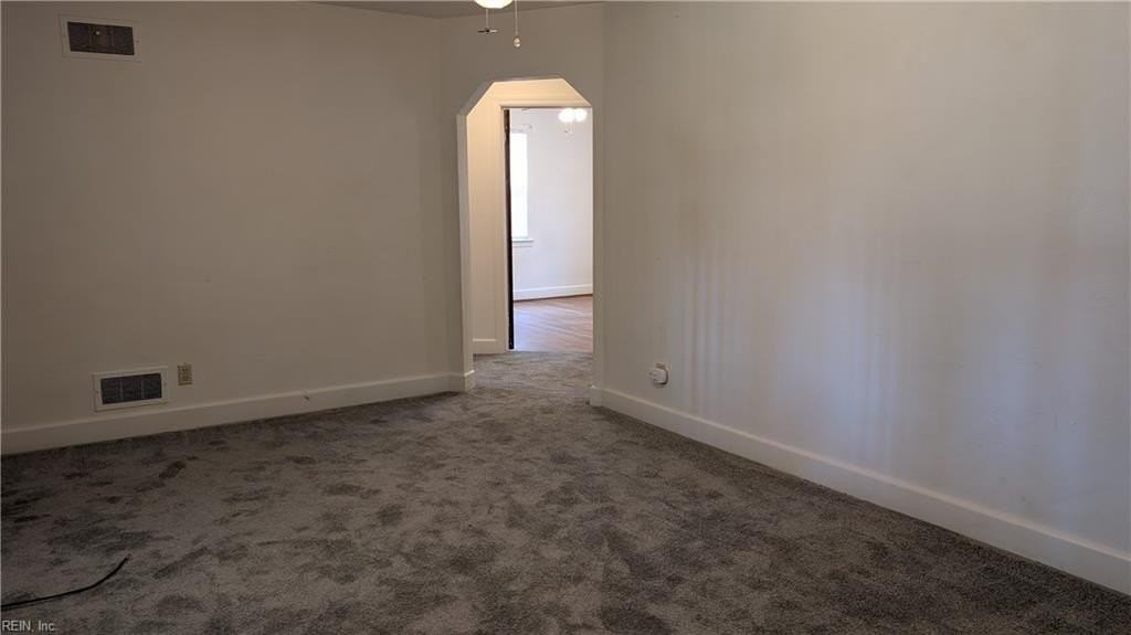 3717 Scott St - Photo 2 of 16