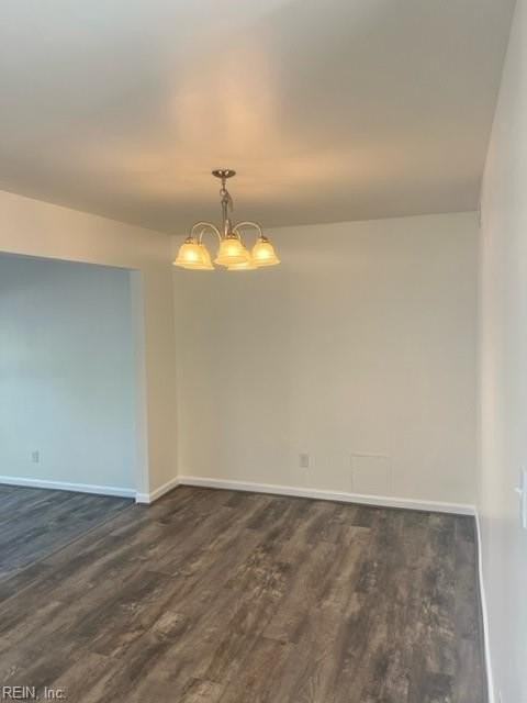 5382 Leicester Ct - Photo 7 of 19