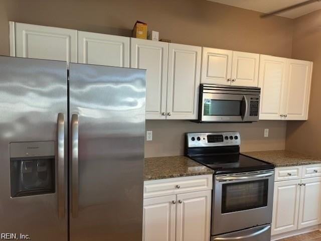 1528 Tallwood Cir - Photo 7 of 19