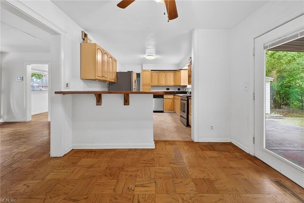1611 Modoc Ave - Photo 7 of 25