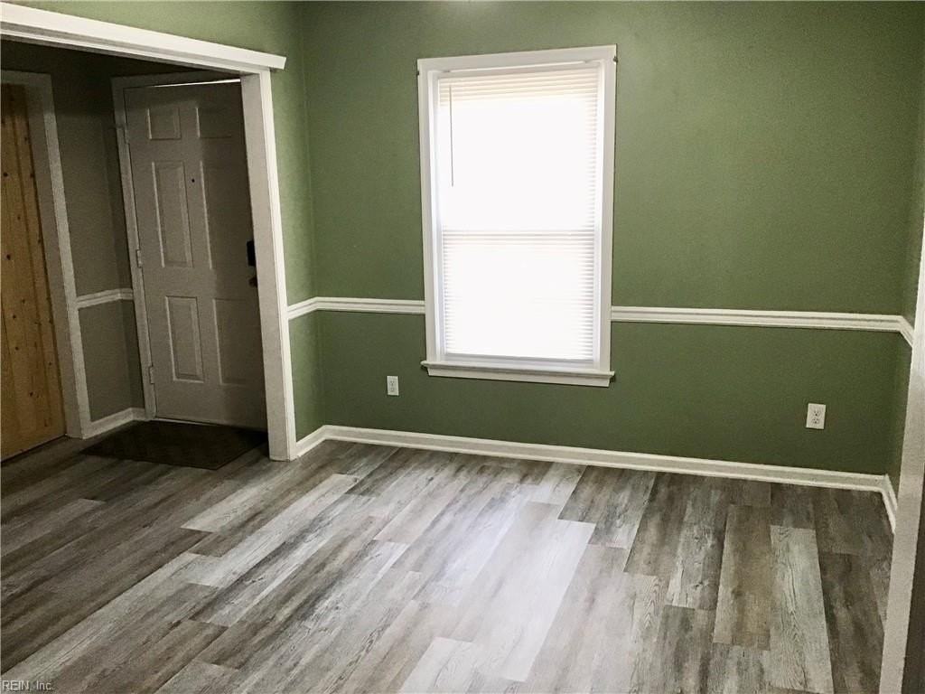 4220 Derby Wharf Dr - Photo 4 of 32