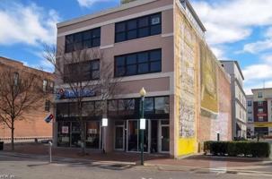 featured image of 426 Granby St #2B
