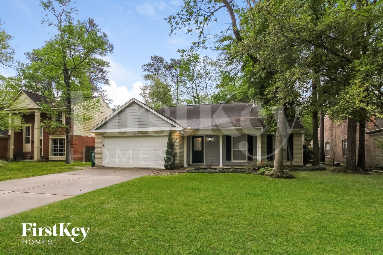 123 S Village Knoll Cir - Photo 2 of 16