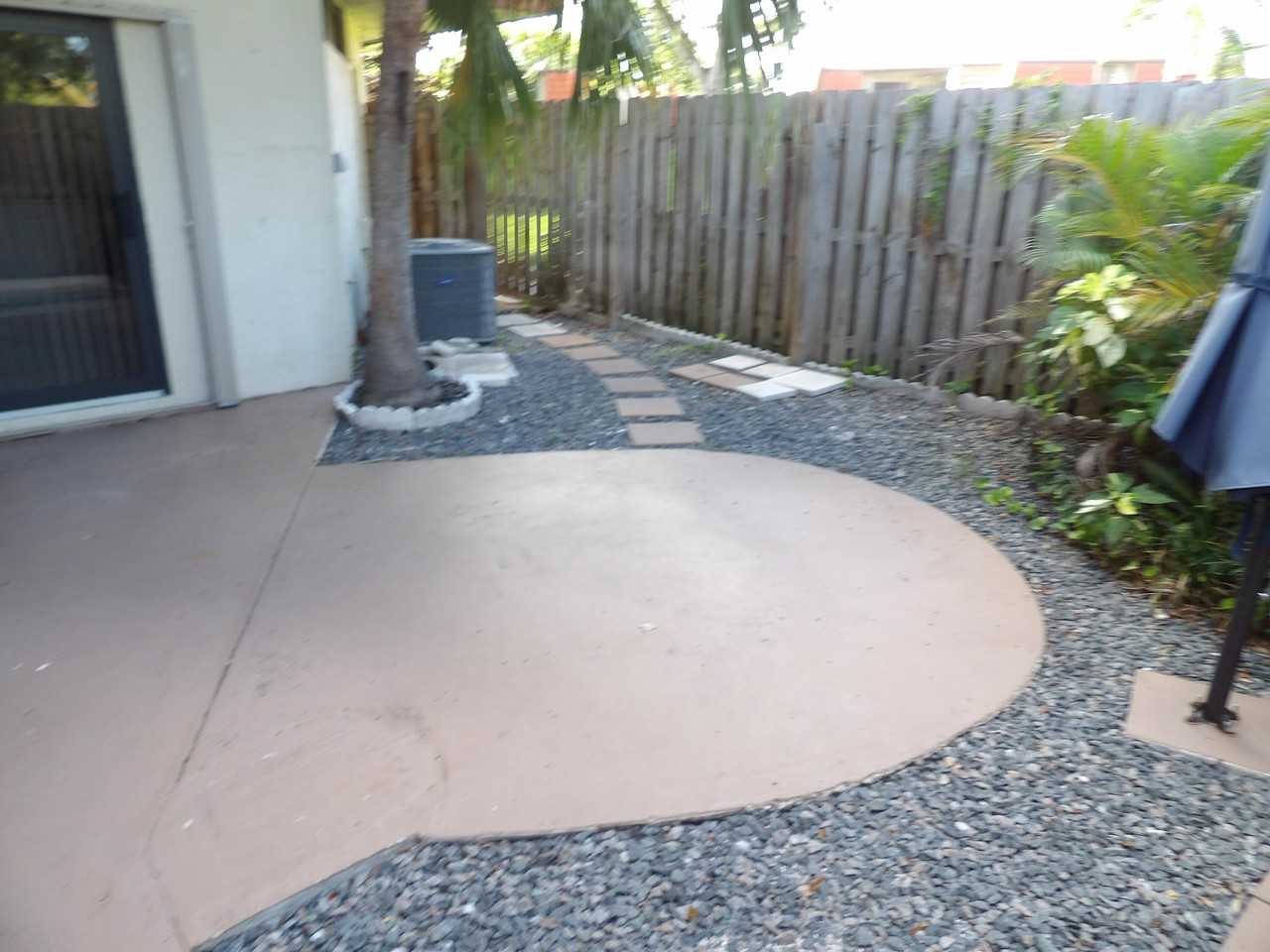 3845 Victoria Dr - Photo 6 of 31