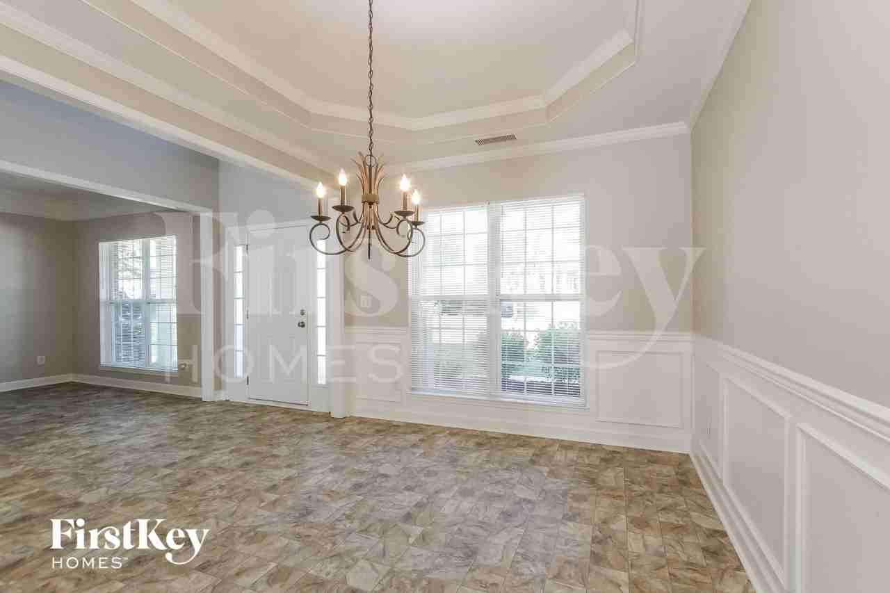 1008 Sandbox Cir - Photo 4 of 15