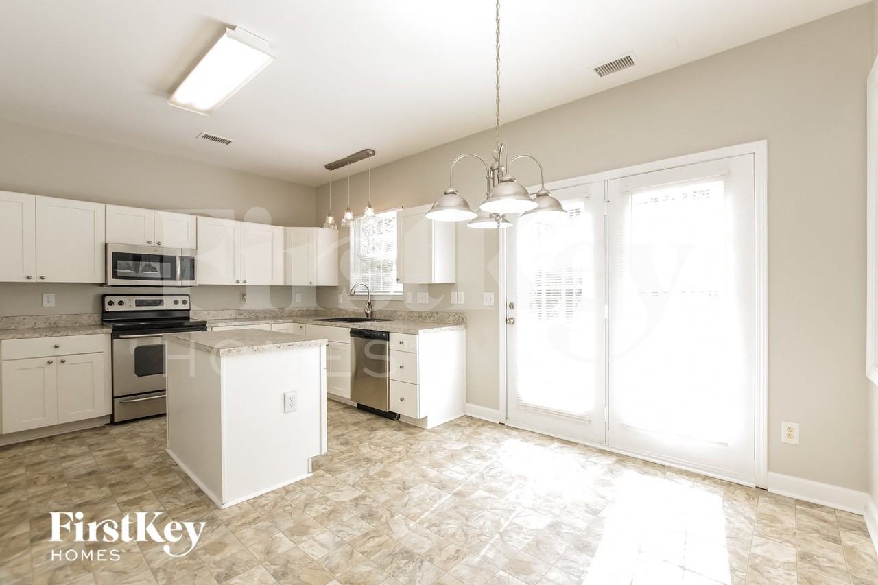 1008 Sandbox Cir - Photo 5 of 15