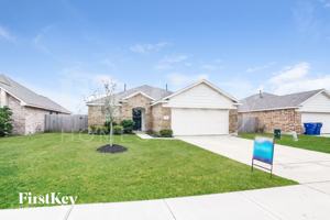 featured image of 633 26th Ave N