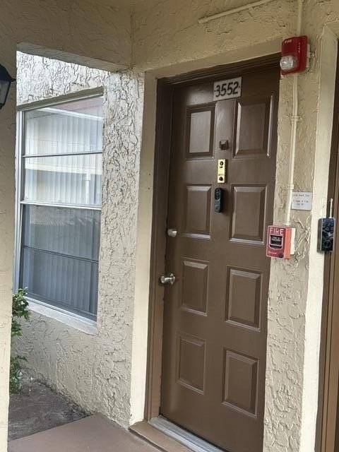 3225 N University Dr - Photo 3 of 17