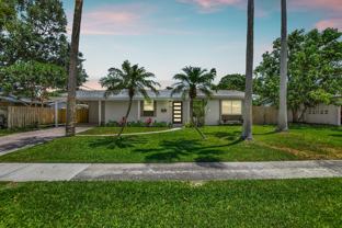 832 Sw 10th Ave - Photo 1 of 1