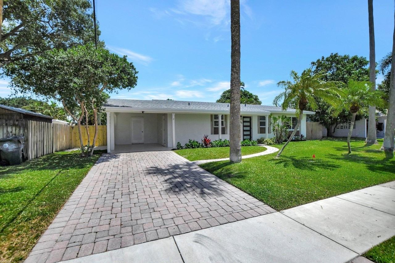 832 Sw 10th Ave - Photo 2 of 50