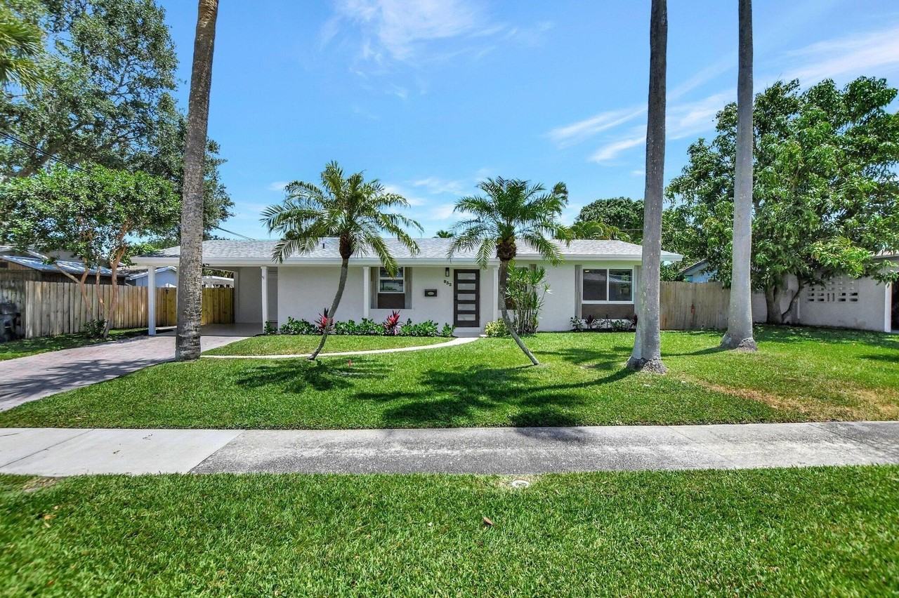 832 Sw 10th Ave - Photo 3 of 50