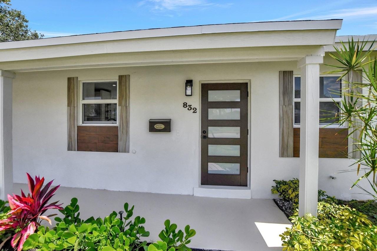 832 Sw 10th Ave - Photo 4 of 50