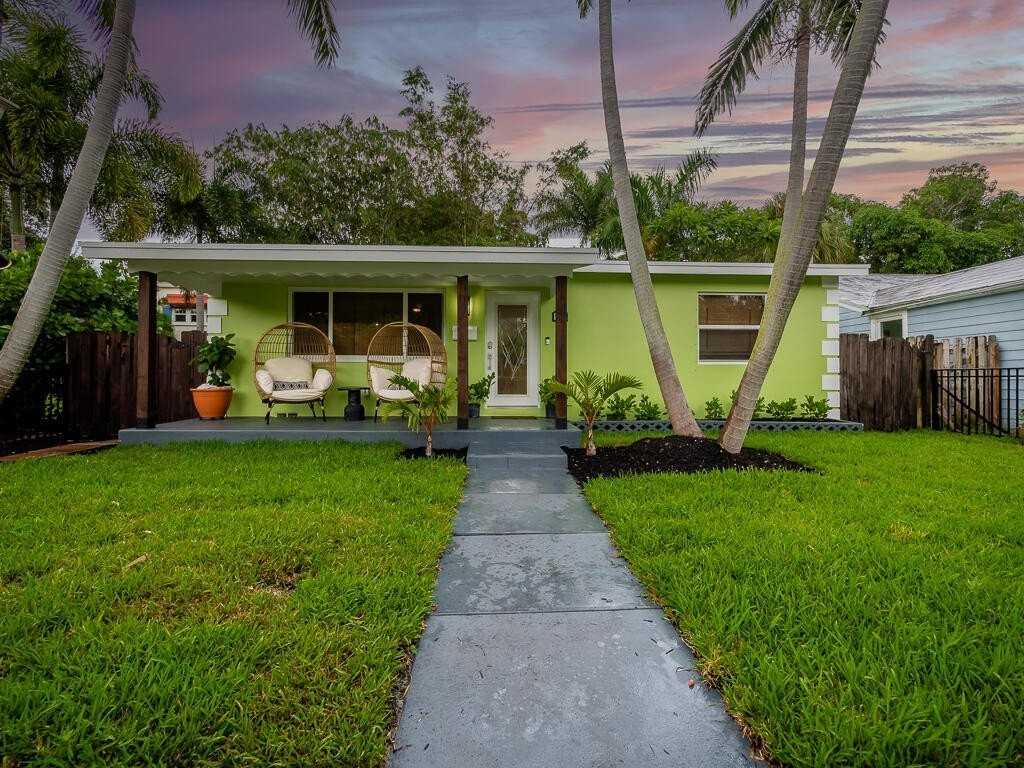 418 N Palmway - Photo 3 of 30