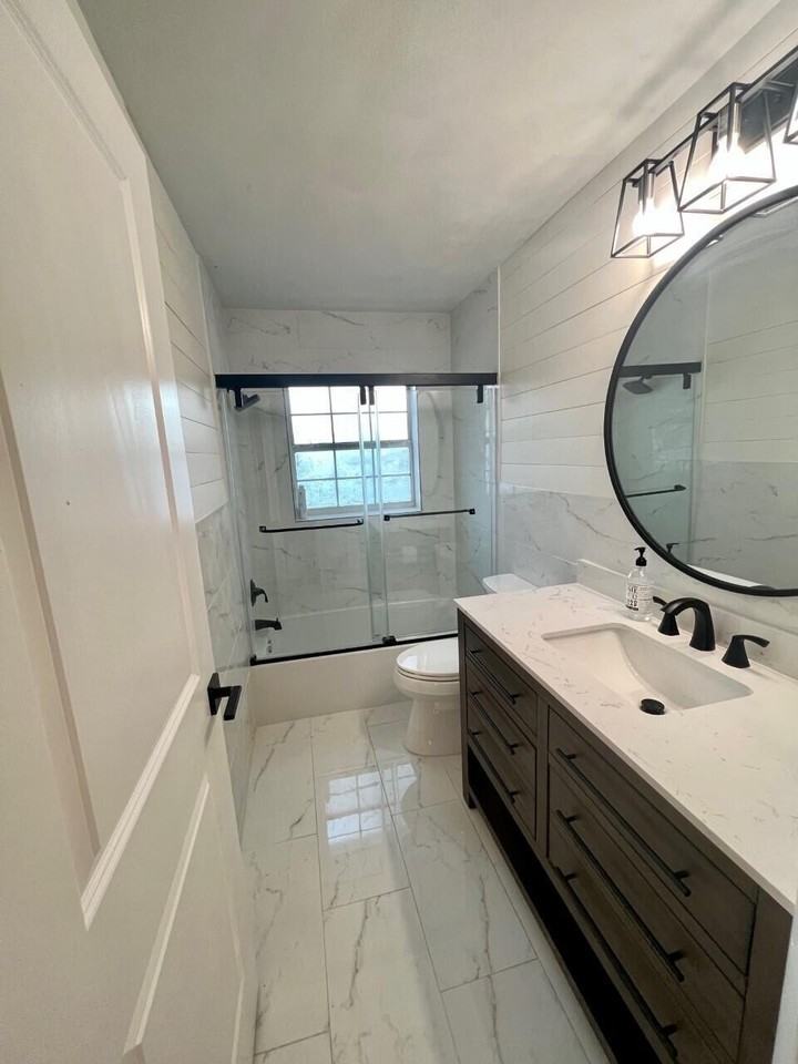 3663 Ne Barbara Dr - Photo 5 of 9