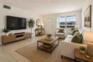 210 Ne 38th St - Photo 1 of 1