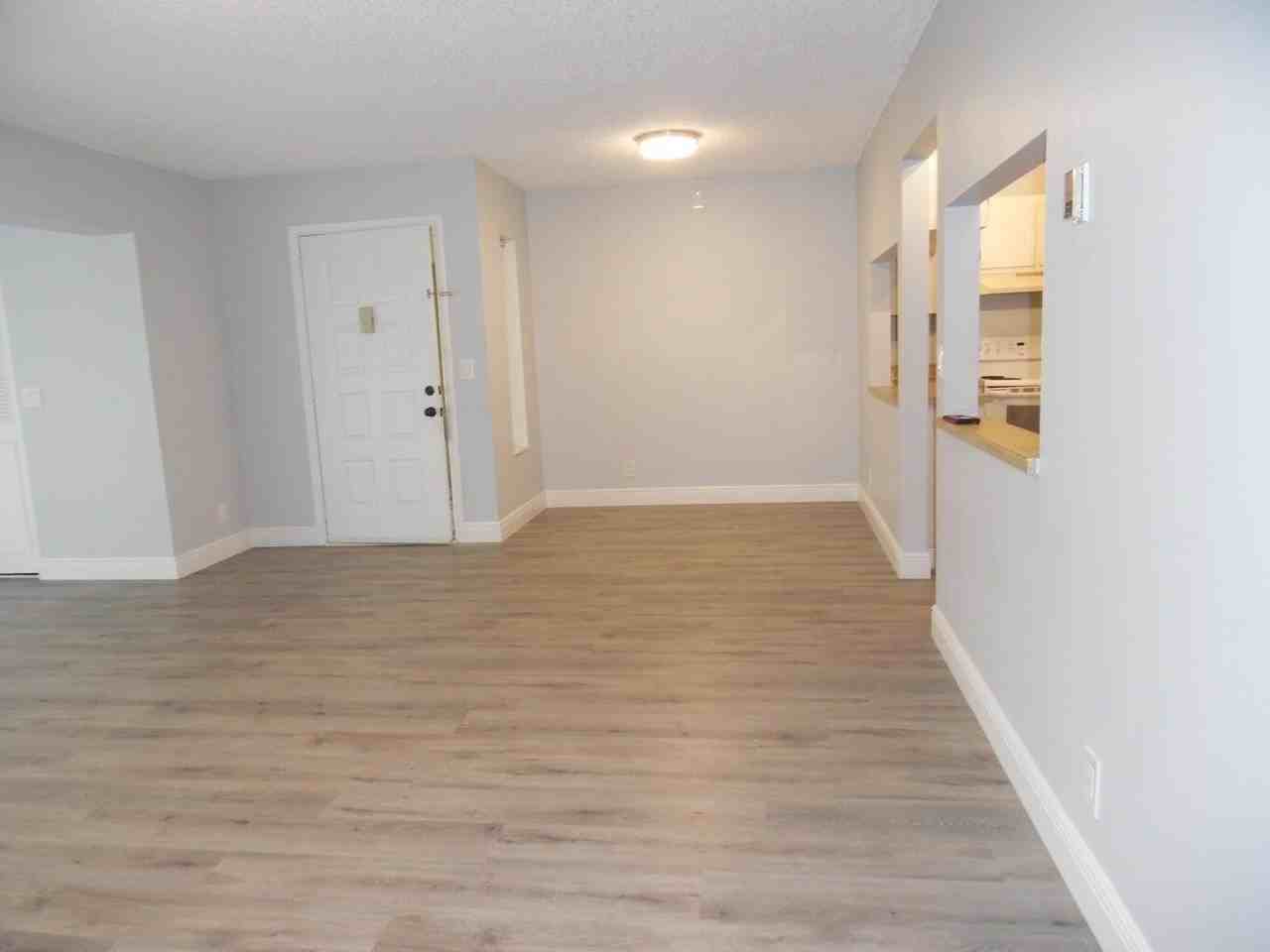 502 Shady Pine Way #D2 - Photo 3 of 23