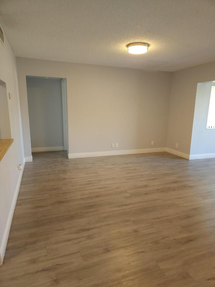 502 Shady Pine Way #D2 - Photo 6 of 23