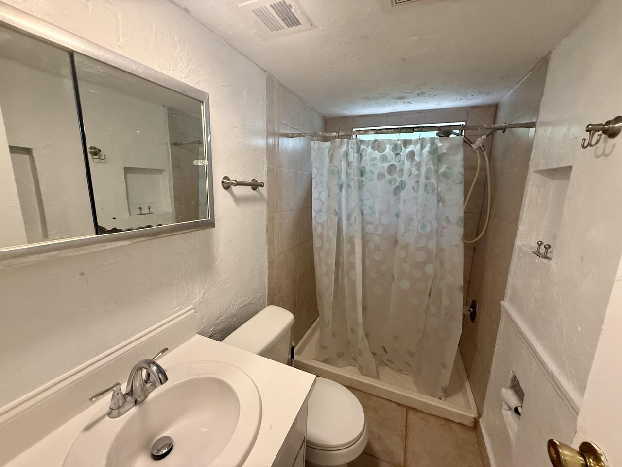 4870 Canal Rd #4870 - Photo 5 of 7