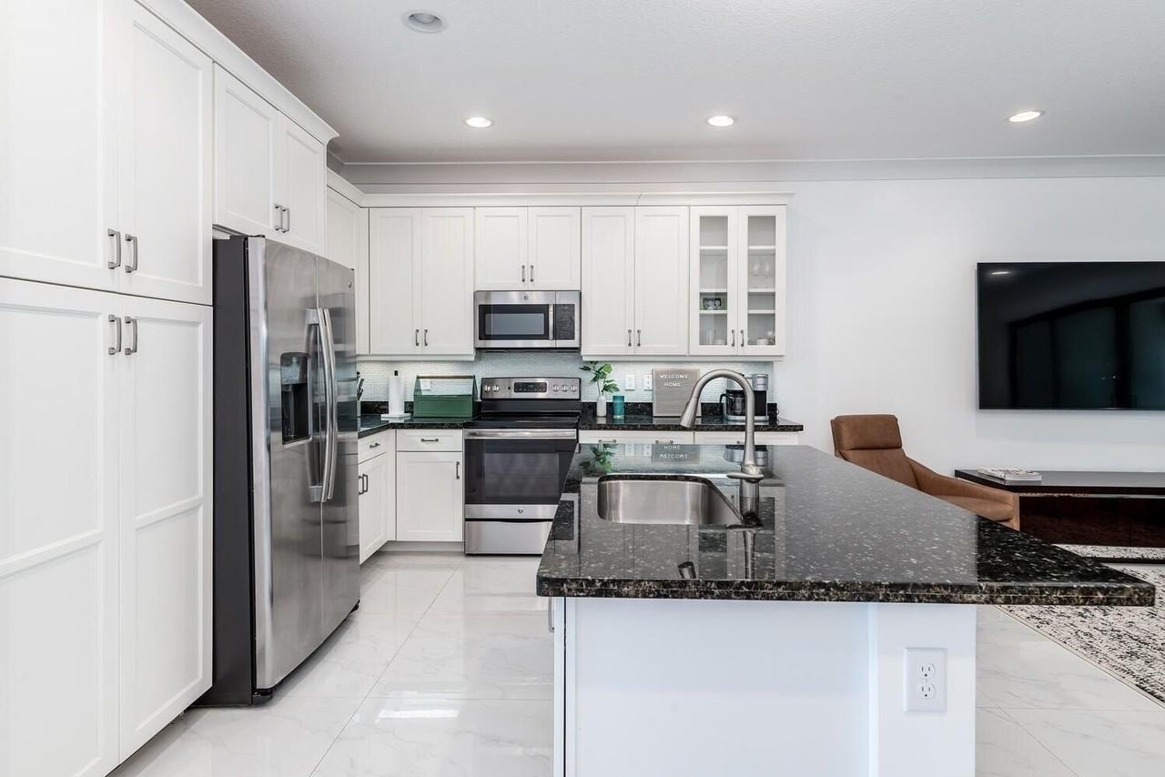 8092 Lemon Serpentine Ln - Photo 5 of 25