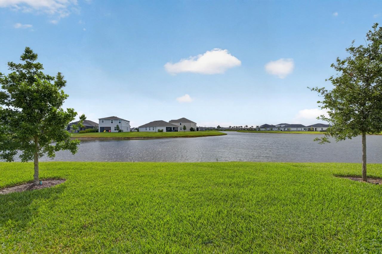 9449 Sw Libertas Way - Photo 4 of 36