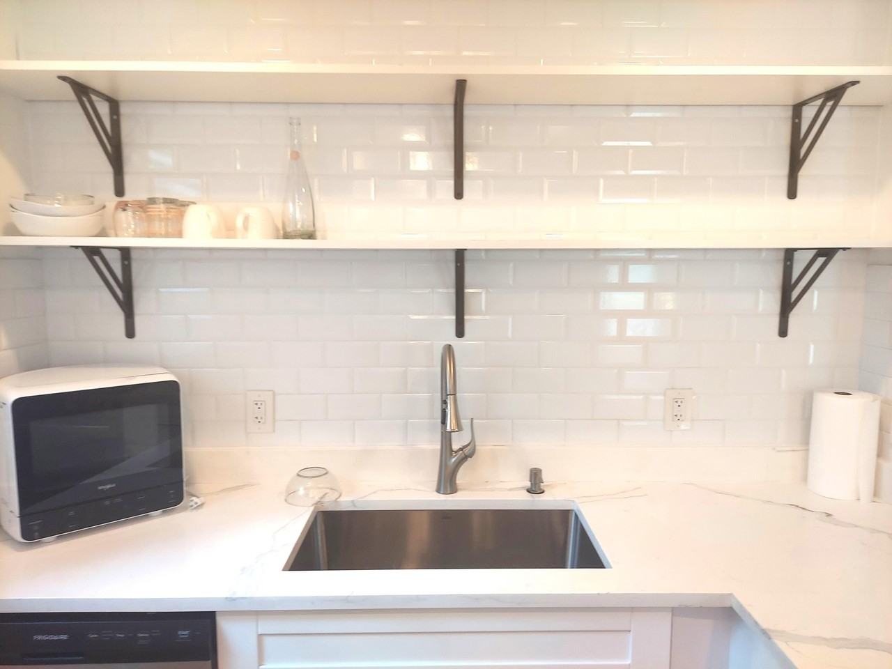 193 Newport L #193 - Photo 5 of 50