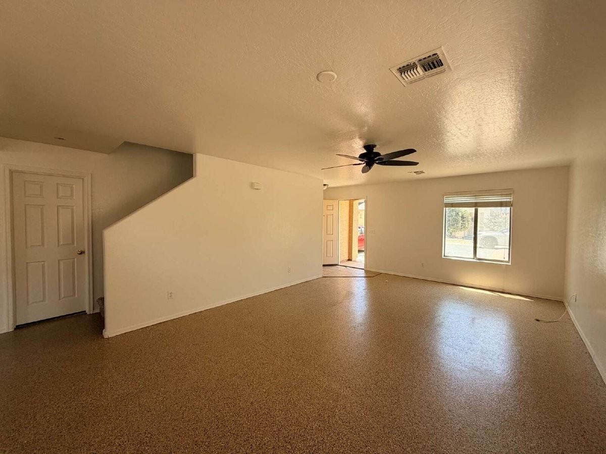2344 E Meadow Creek Way - Photo 5 of 21