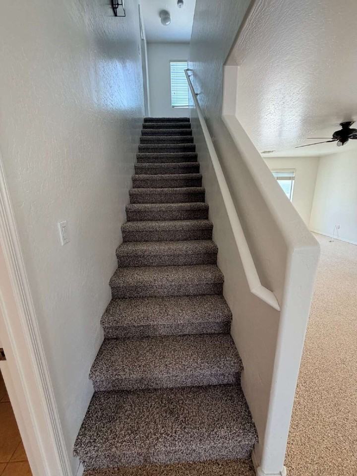 2344 E Meadow Creek Way - Photo 7 of 21