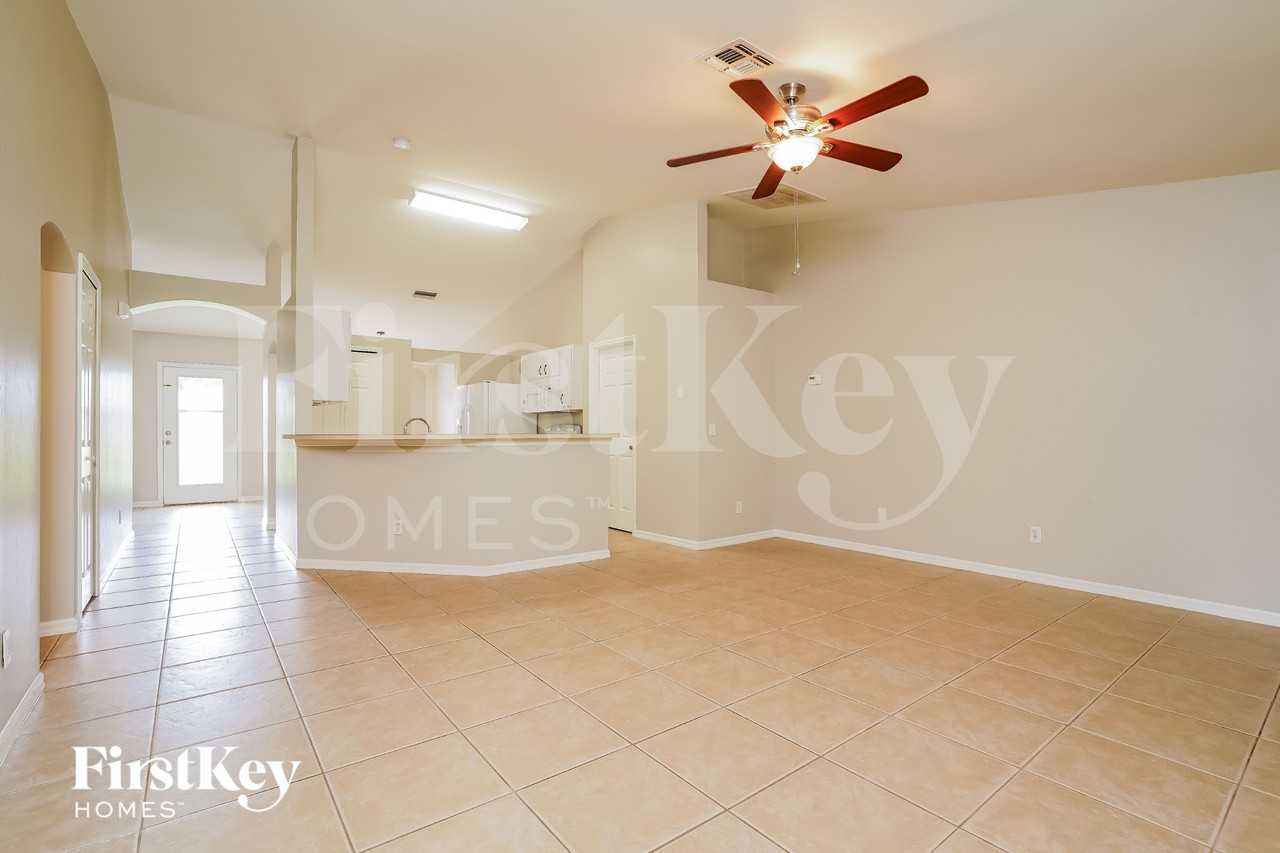 6490 Chabot Ave - Photo 3 of 16
