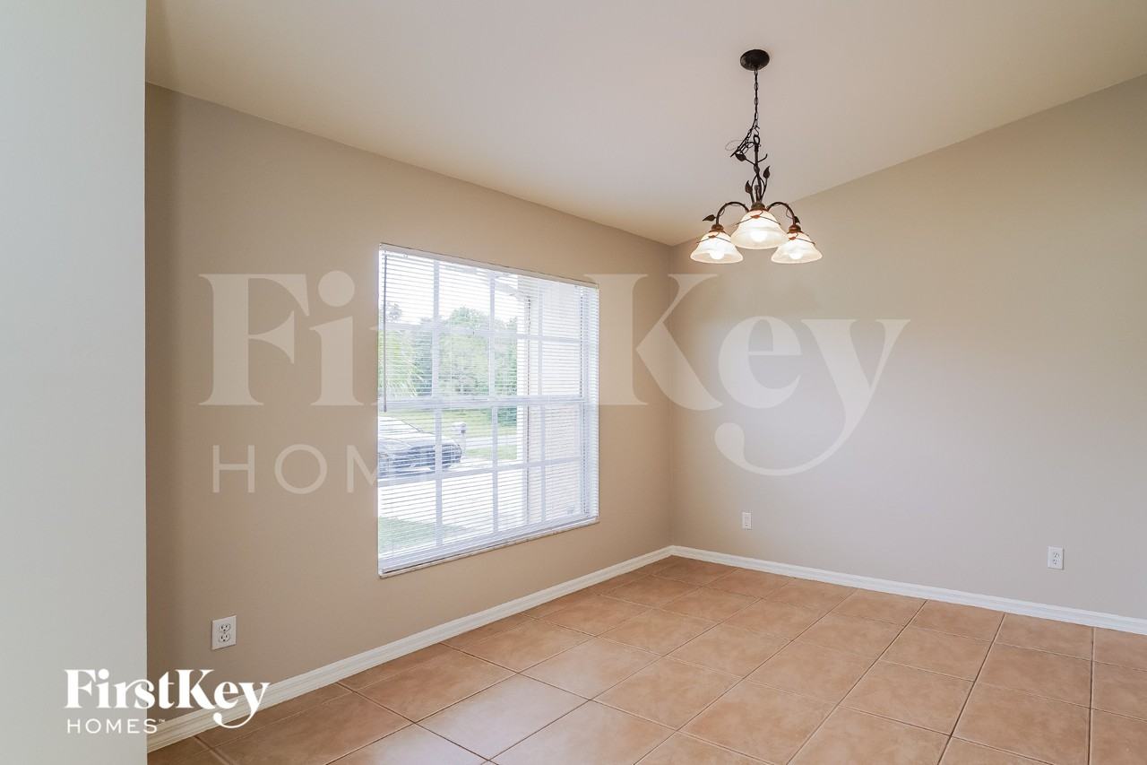 6490 Chabot Ave - Photo 4 of 16