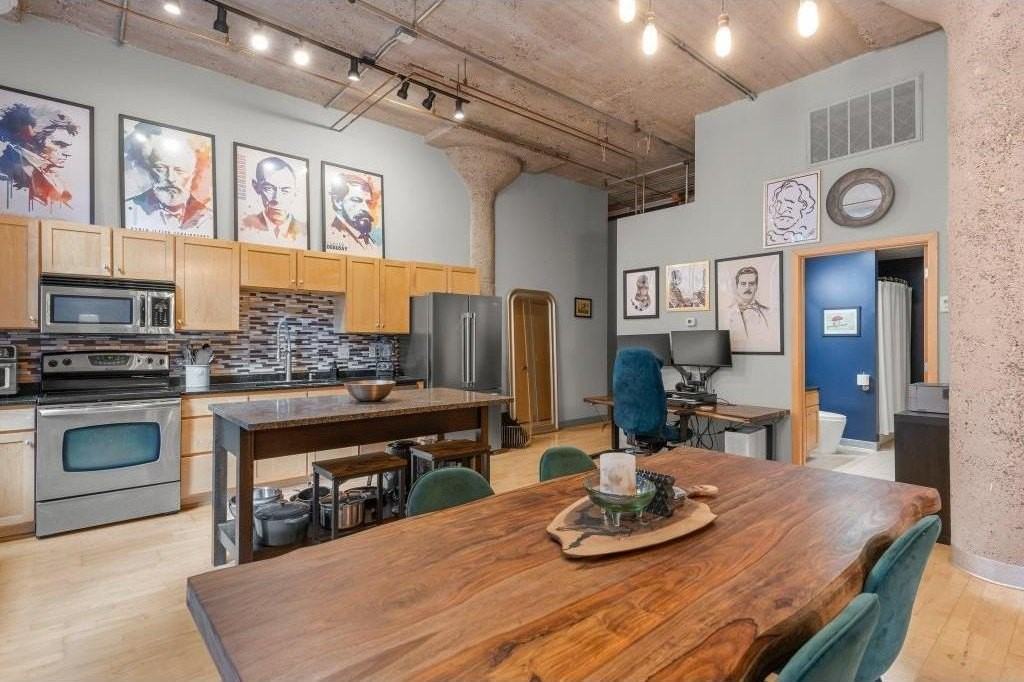 521 S 7th St #223 - Photo 3 of 12