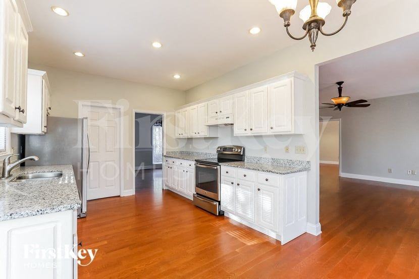 5142 Fourth Colony Dr - Photo 5 of 15