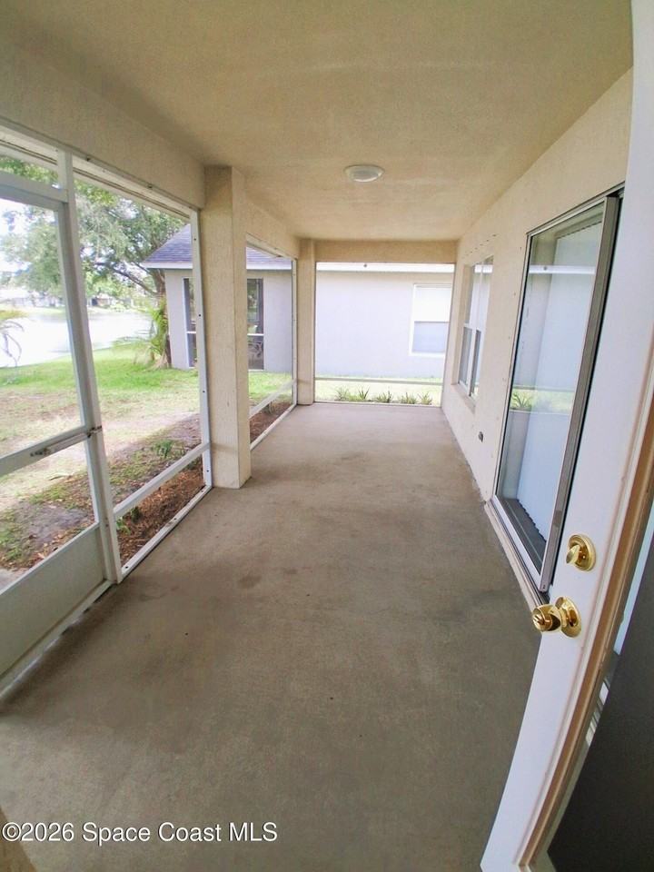 1152 Bainbury Ln - Photo 7 of 19