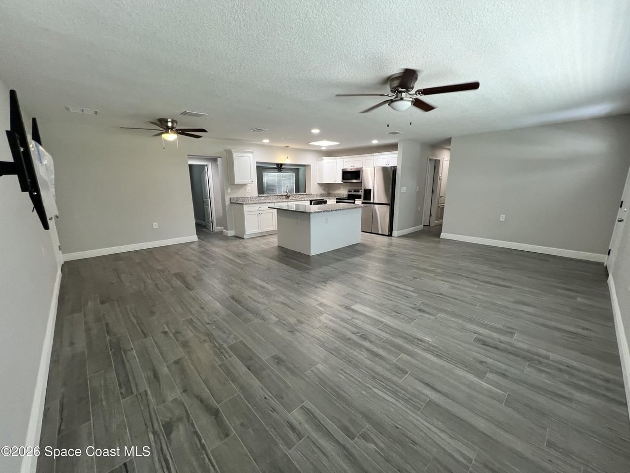 776 Sara Jane Ln - Photo 5 of 19