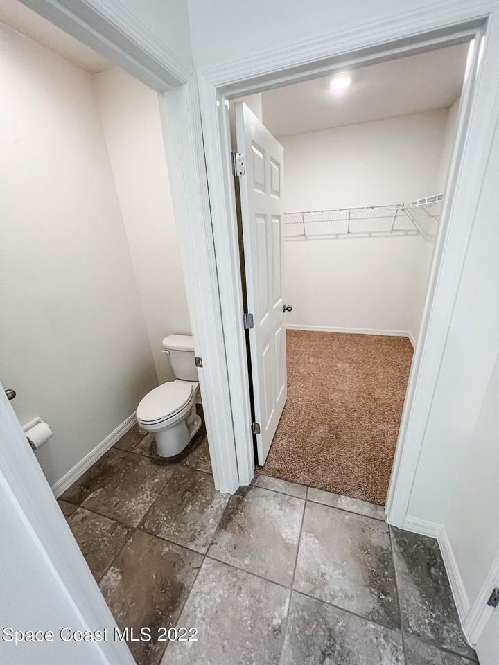 3722 Coachman Ln Se - Photo 6 of 10