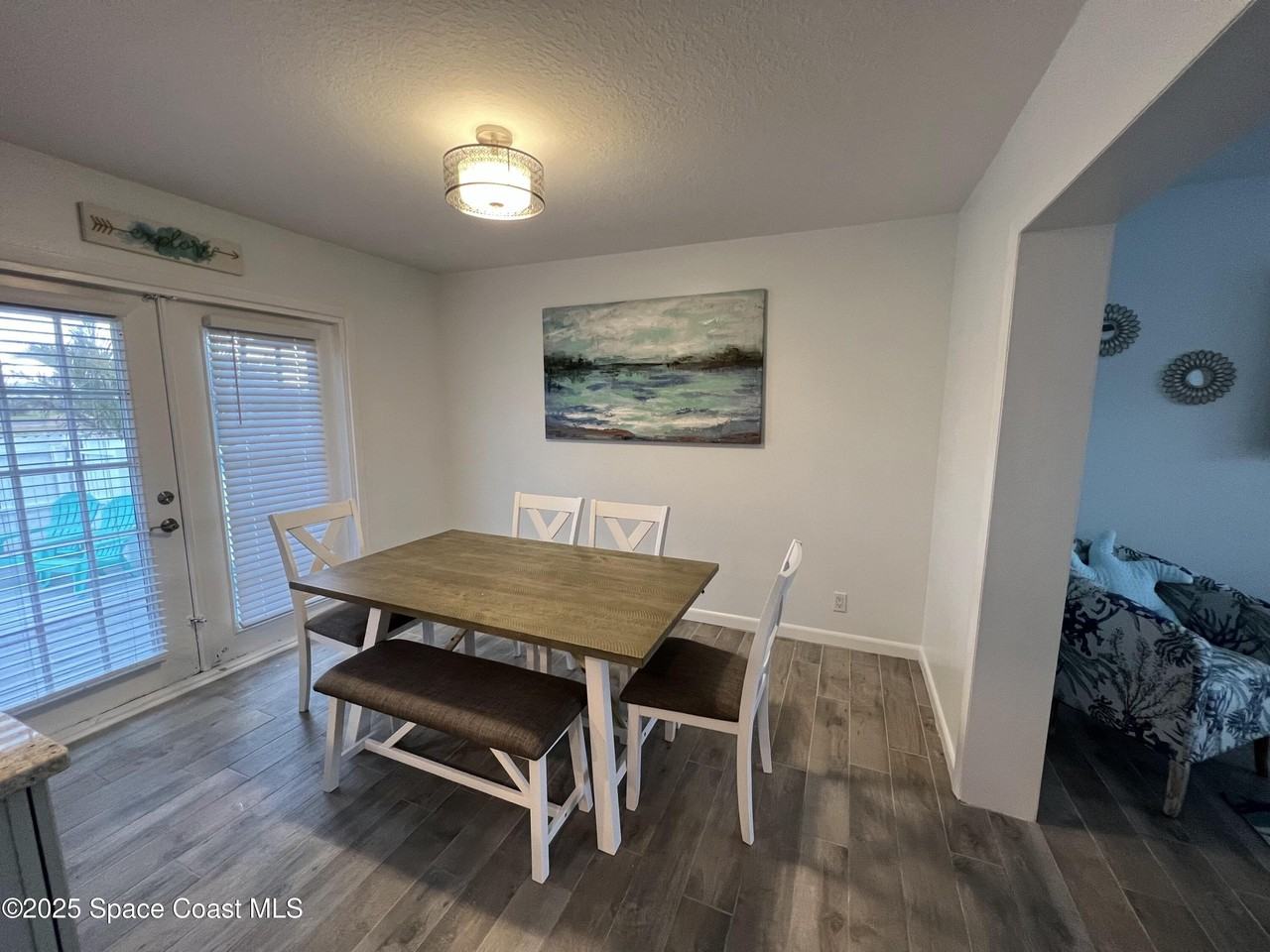 253 Cherie Down Ln - Photo 6 of 22