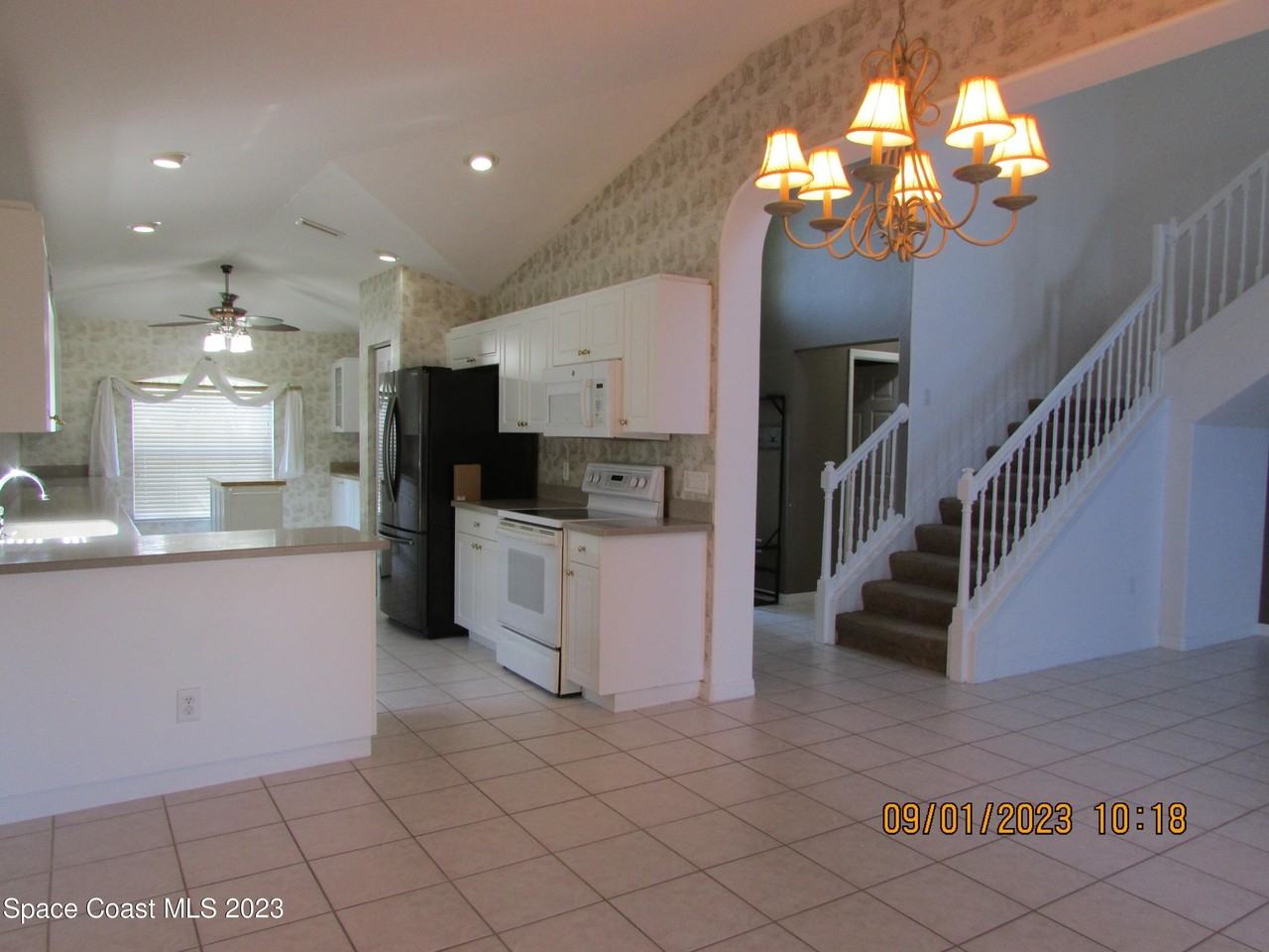 2710 Bradfordt Dr - Photo 6 of 27