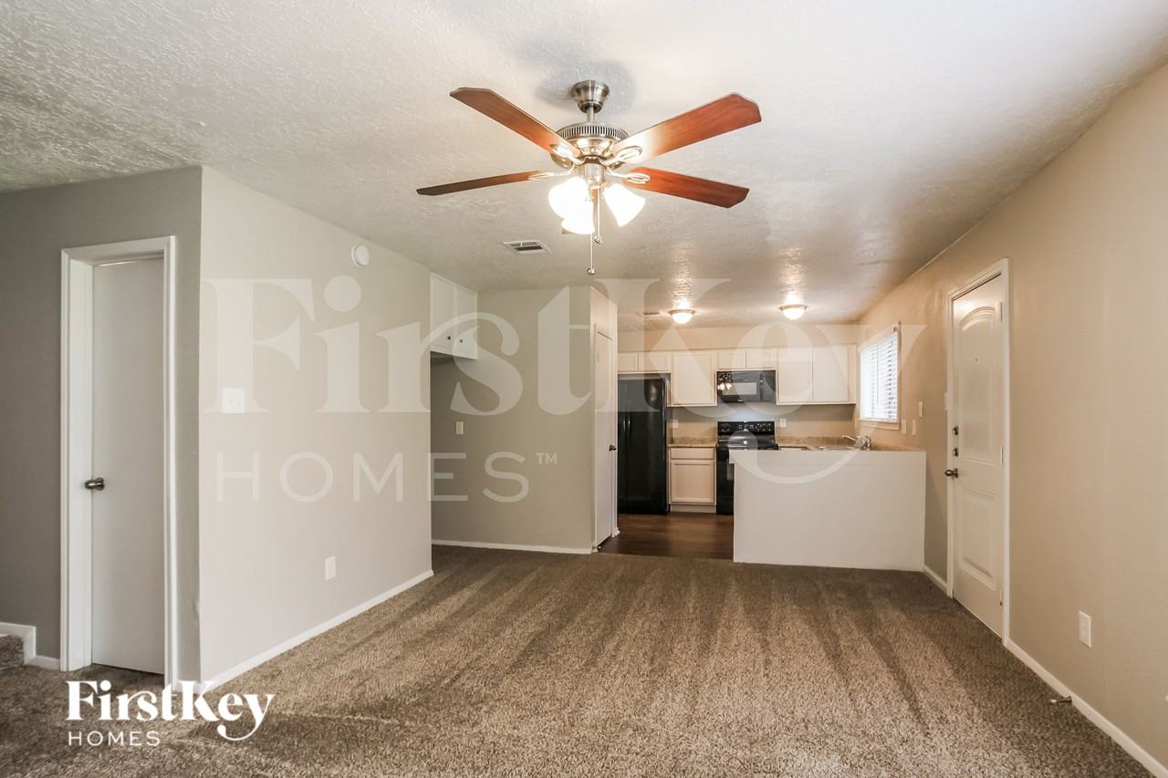 4222 Chestergate Dr - Photo 7 of 16