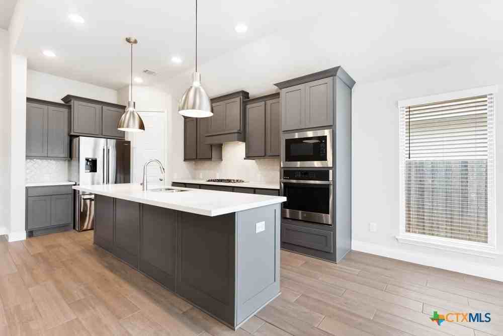 1952 Highland - Photo 7 of 26
