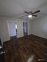 featured image of 4302 Lake Rd
