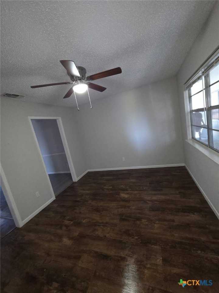 4302 Lake Rd - Photo 2 of 17