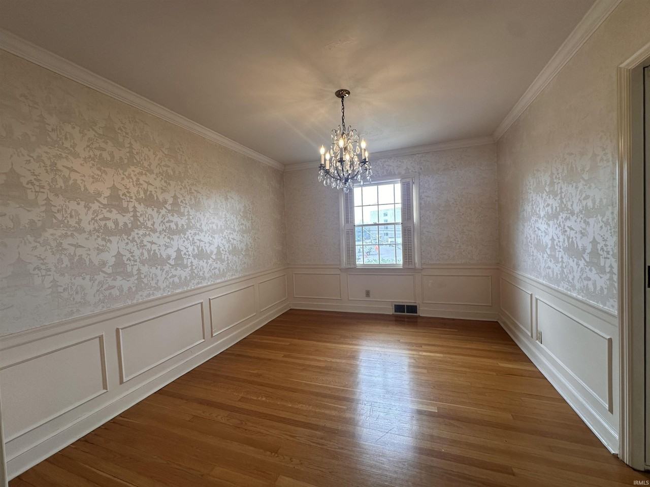 3951 Bellemeade Ave #D - Photo 5 of 15