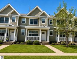 featured image of 982 Lake Ridge Dr #10
