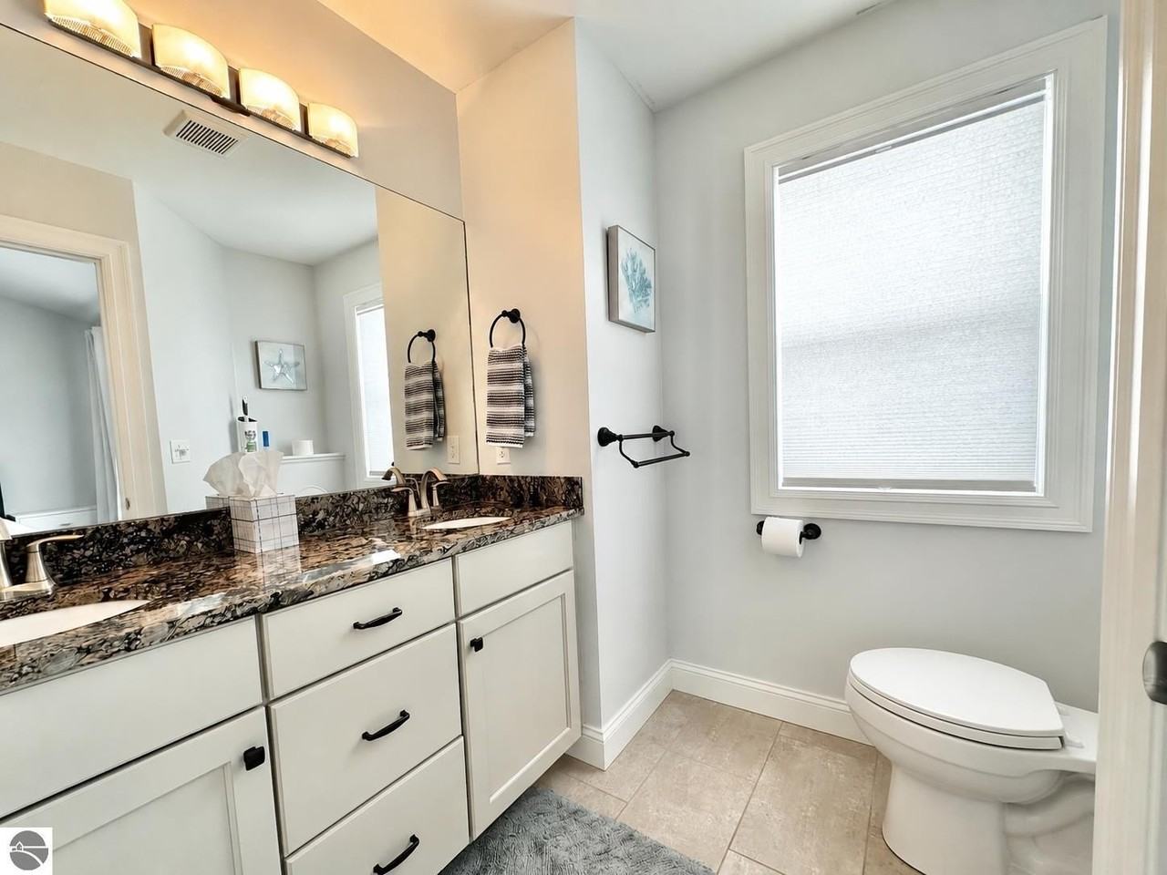 982 Lake Ridge Dr #10 - Photo 7 of 10