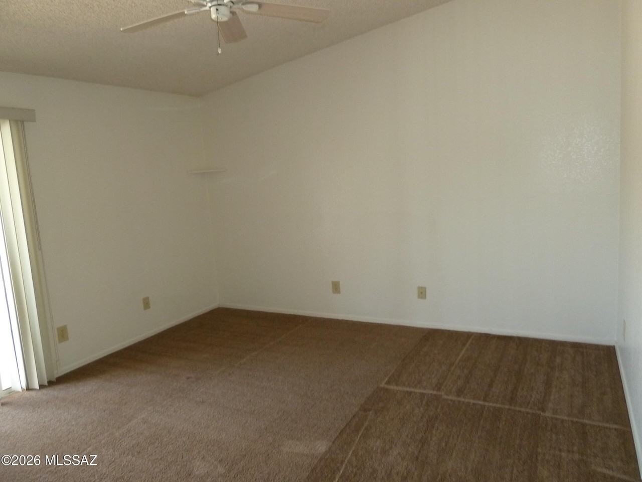 7920 S Danforth Ave - Photo 6 of 12