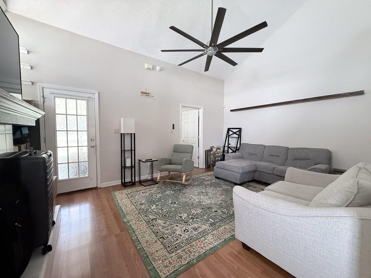 5051 Mint Hill Ct - Photo 5 of 35