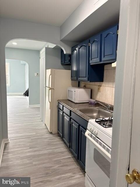 1324 Adams St Ne #2 - Photo 7 of 16